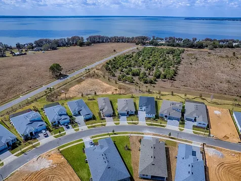 1599 Bellagio Loop Tavares FL 32778
