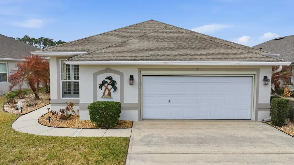 5 Royale Lane Palm Coast FL 32164