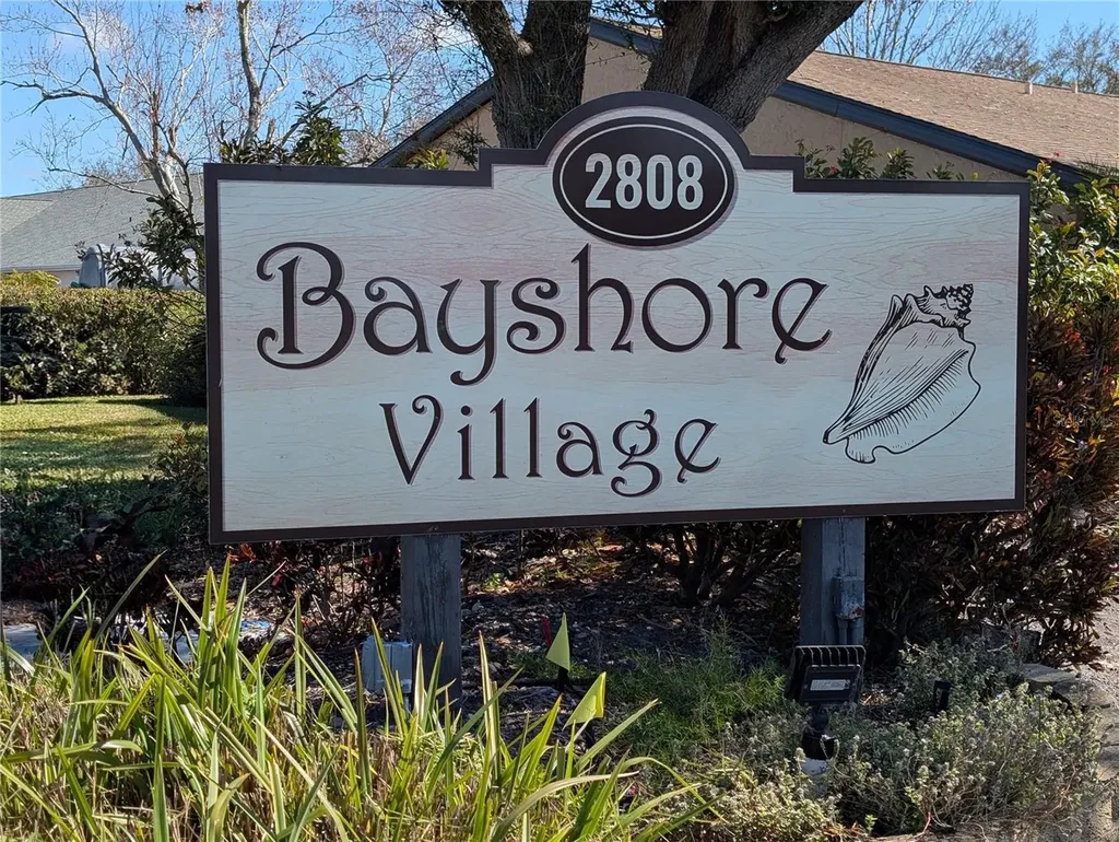 2808 60th Avenue W Bradenton FL 34207