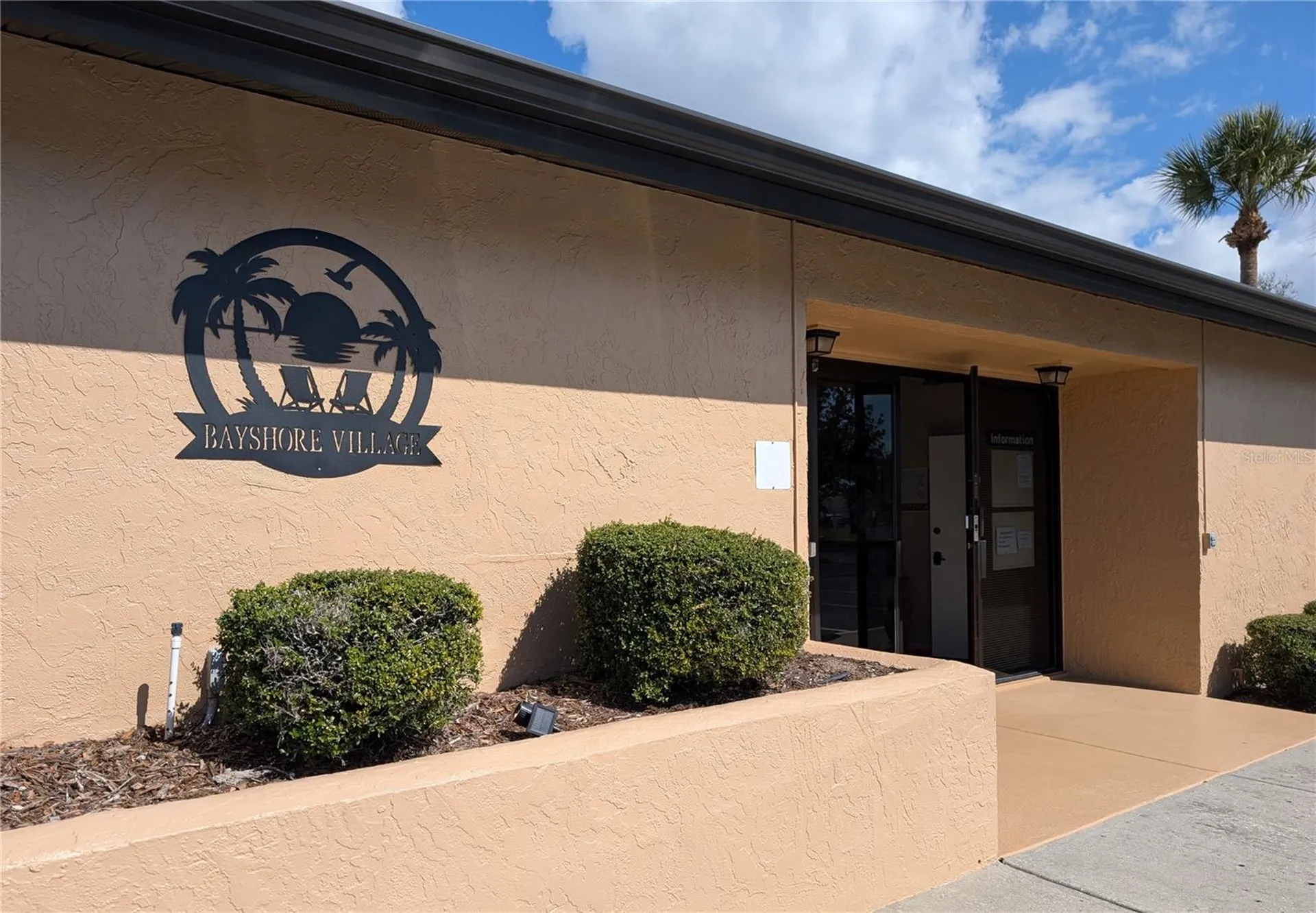2808 60th Avenue W Bradenton FL 34207