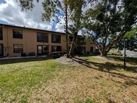 2808 60th Avenue W Bradenton FL 34207