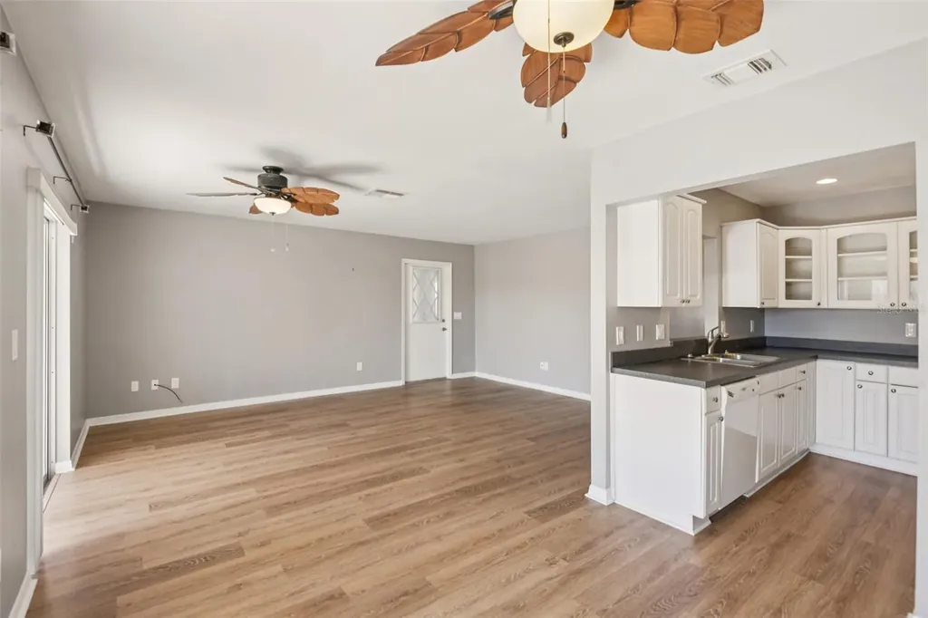 2313 Grenoble Place Sun City Center FL 33573