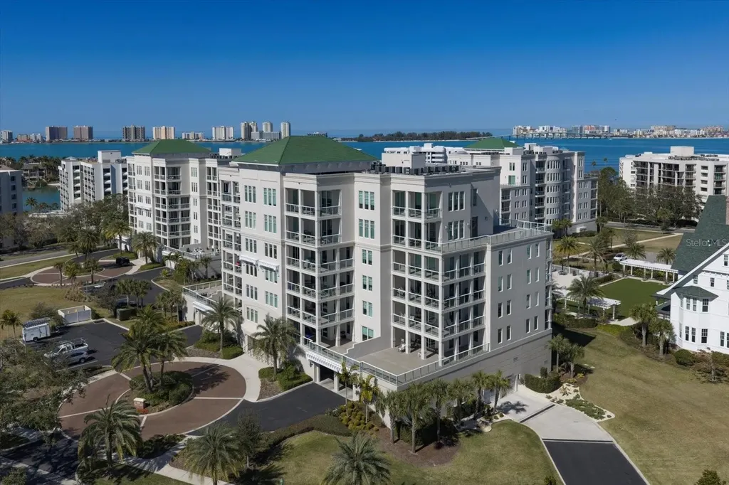 85 Belleview Boulevard Belleair FL 33756