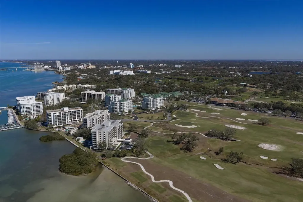 85 Belleview Boulevard Belleair FL 33756