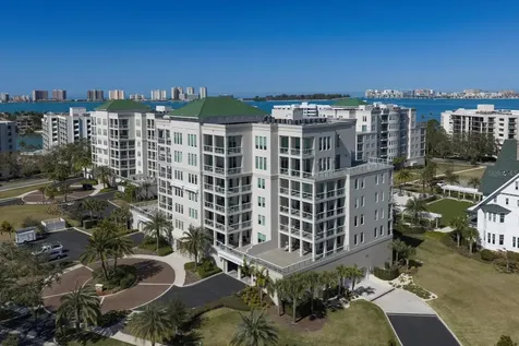 85 Belleview Boulevard Belleair FL 33756