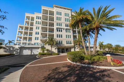 85 Belleview Boulevard Belleair FL 33756