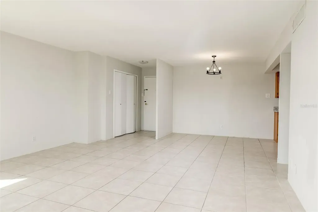 10355 Paradise Boulevard Treasure Island FL 33706