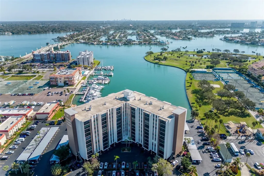 10355 Paradise Boulevard Treasure Island FL 33706
