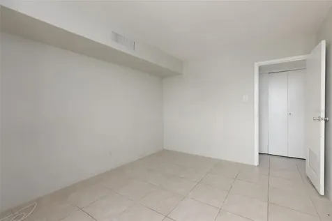 10355 Paradise Boulevard Treasure Island FL 33706