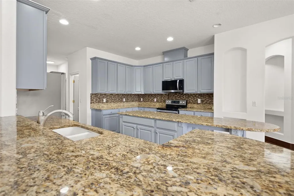 9484 Walnut Crest Drive Orlando FL 32832