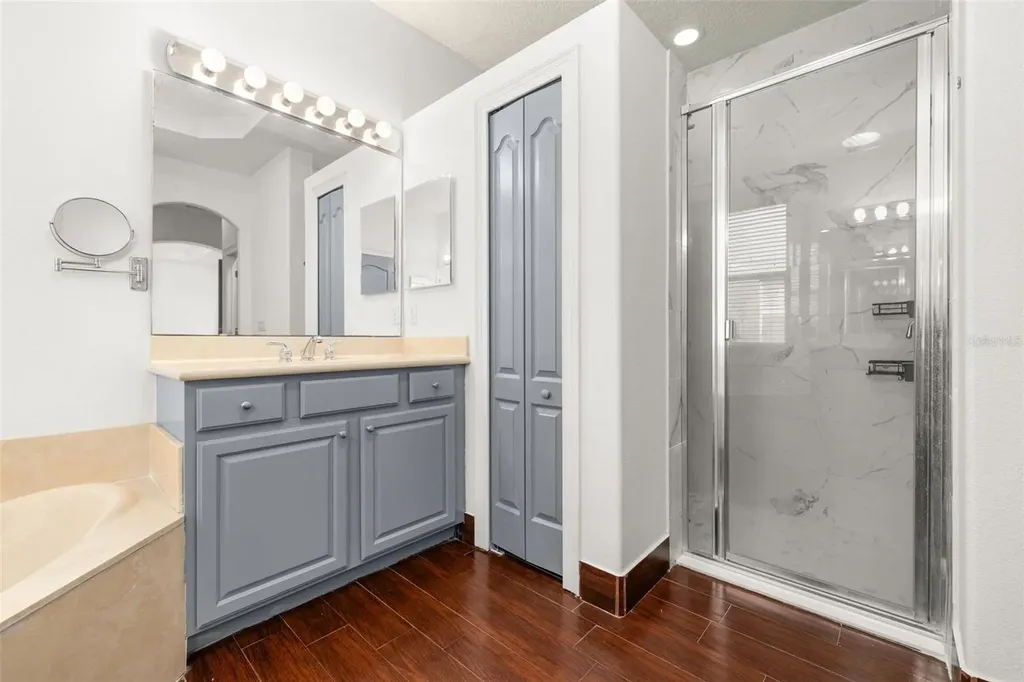 9484 Walnut Crest Drive Orlando FL 32832