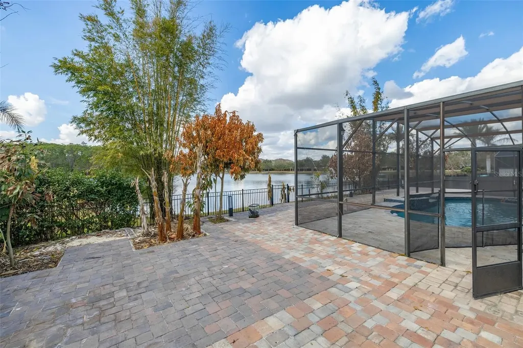9484 Walnut Crest Drive Orlando FL 32832