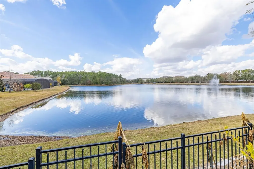 9484 Walnut Crest Drive Orlando FL 32832