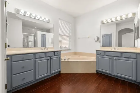 9484 Walnut Crest Drive Orlando FL 32832