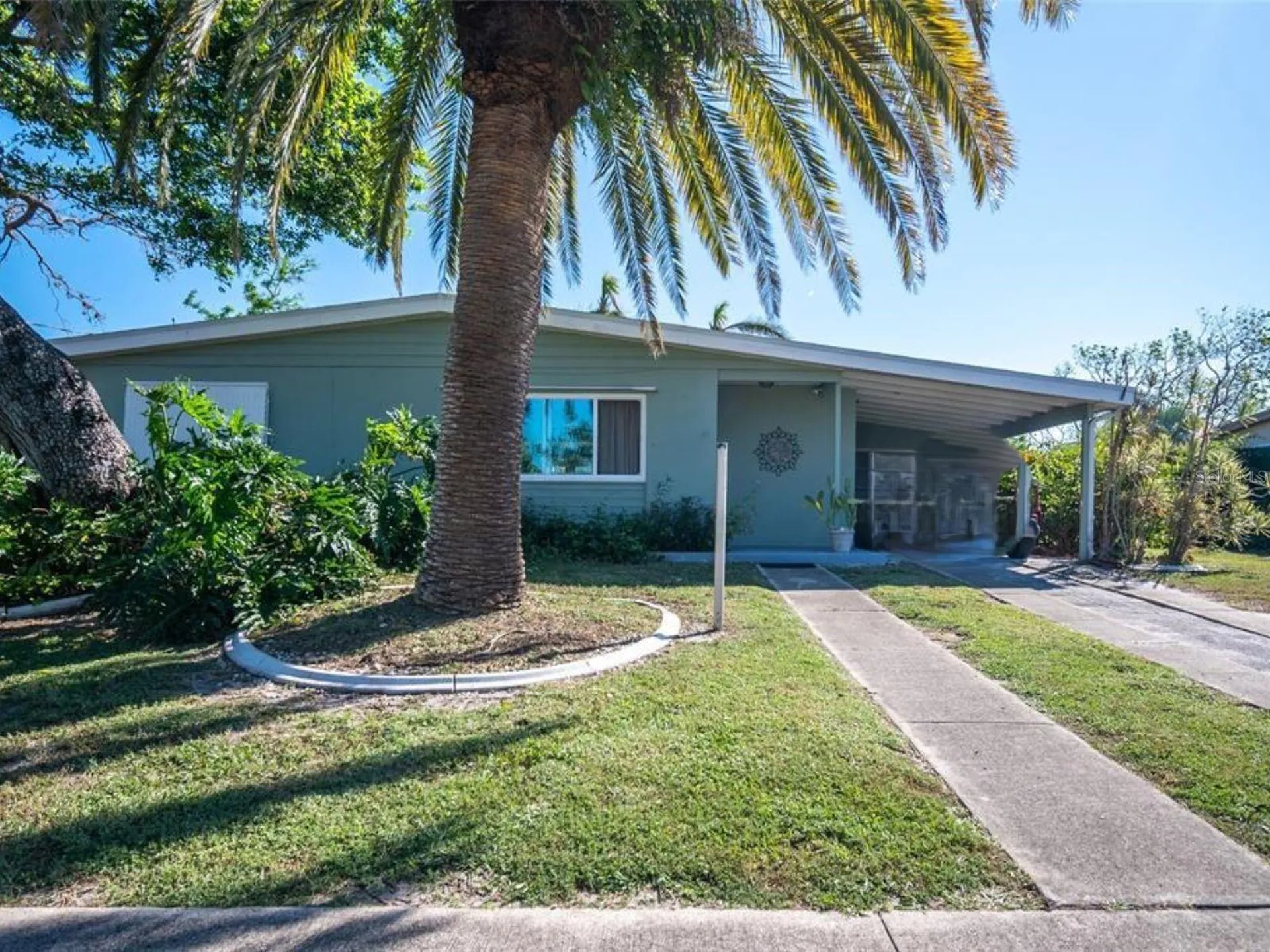 2456 Elkcam Boulevard Port Charlotte FL 33952