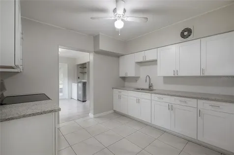 10411 N Woodmere Road Tampa FL 33617