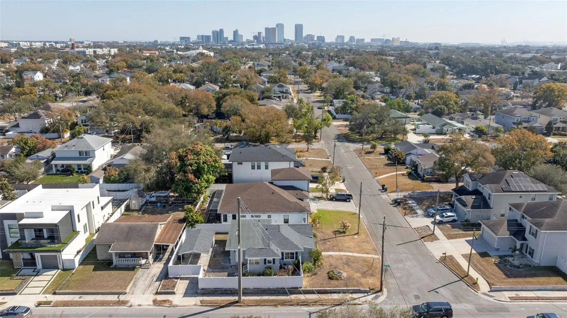 3015 W North B Street Tampa FL 33609