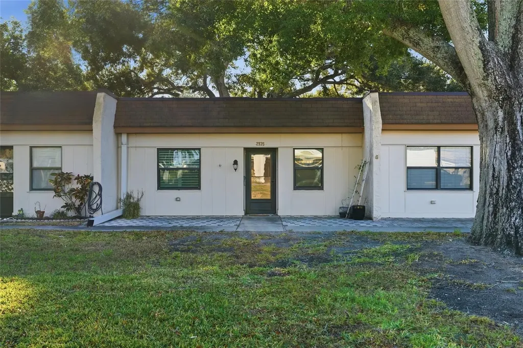 2935 Feather Drive Clearwater FL 33759