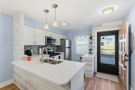 2935 Feather Drive Clearwater FL 33759