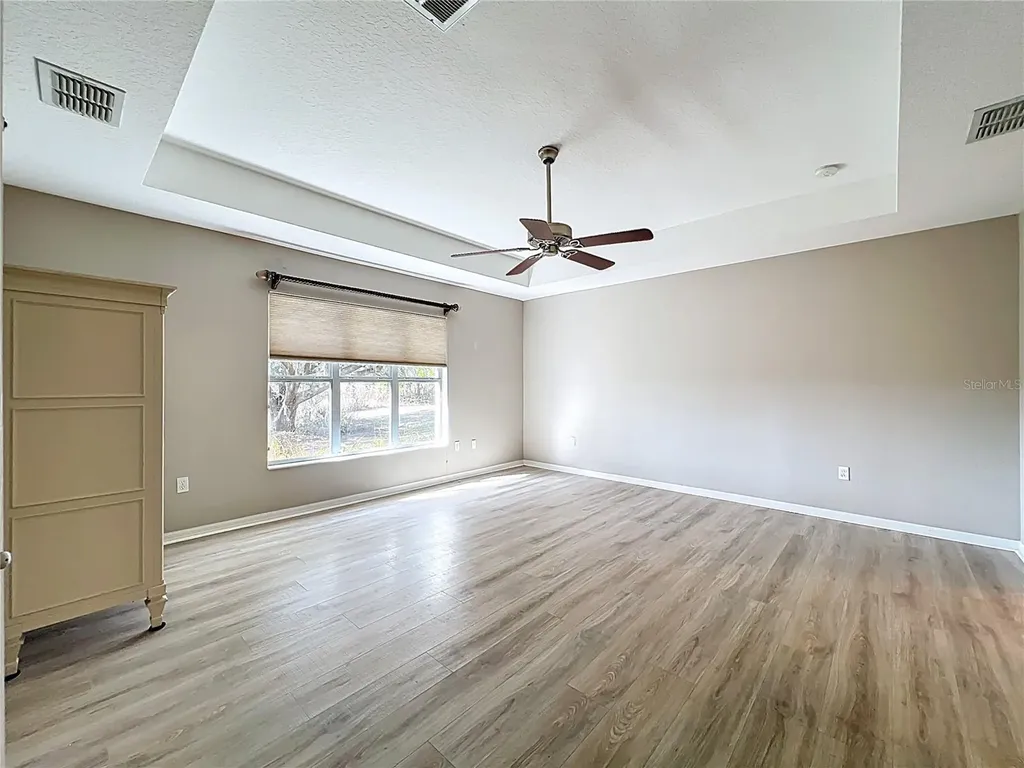 26815 White Plains Way Leesburg FL 34748