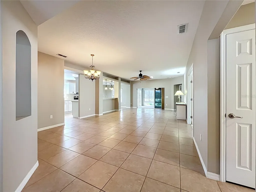 26815 White Plains Way Leesburg FL 34748