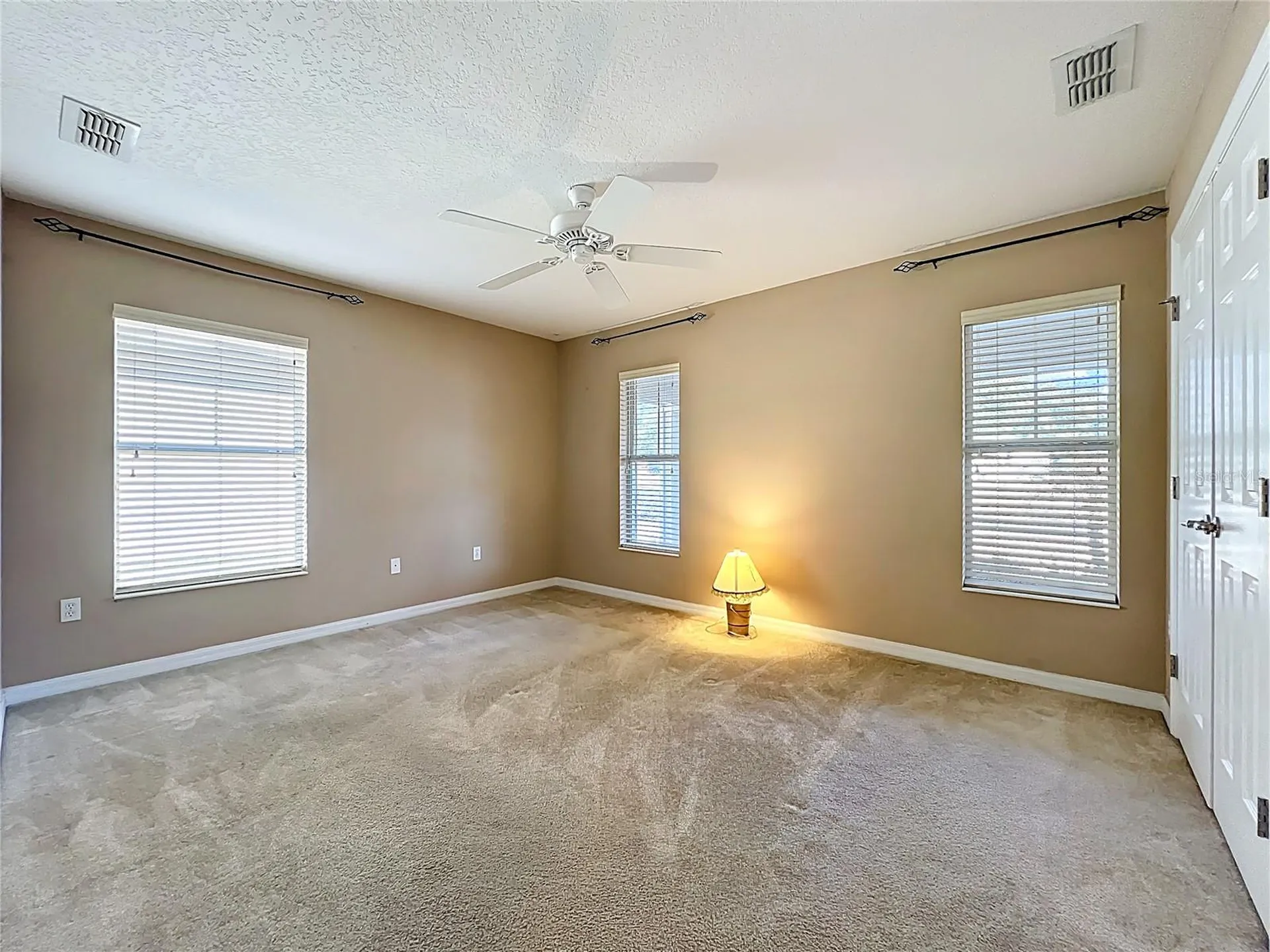 26815 White Plains Way Leesburg FL 34748