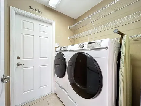 26815 White Plains Way Leesburg FL 34748