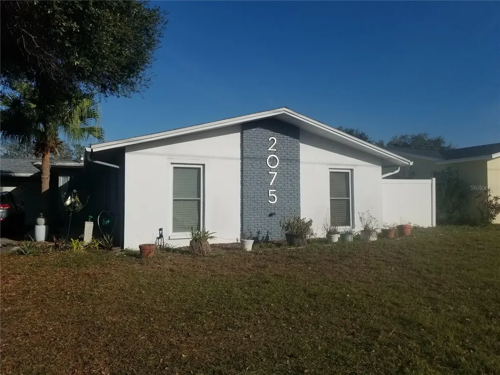 2075 N Keene Road Clearwater FL 33755
