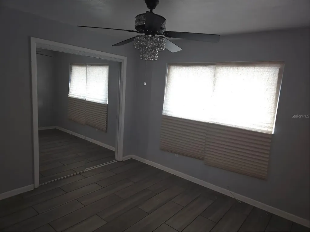 2075 N Keene Road Clearwater FL 33755