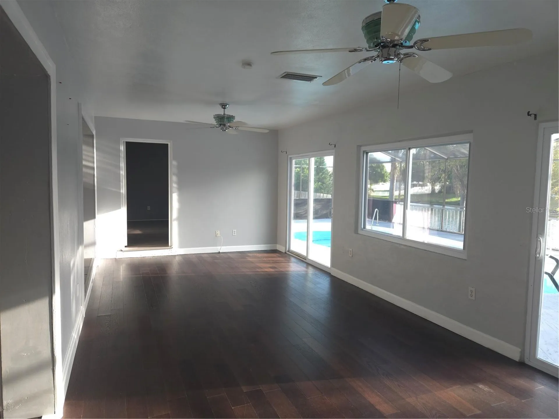 2075 N Keene Road Clearwater FL 33755