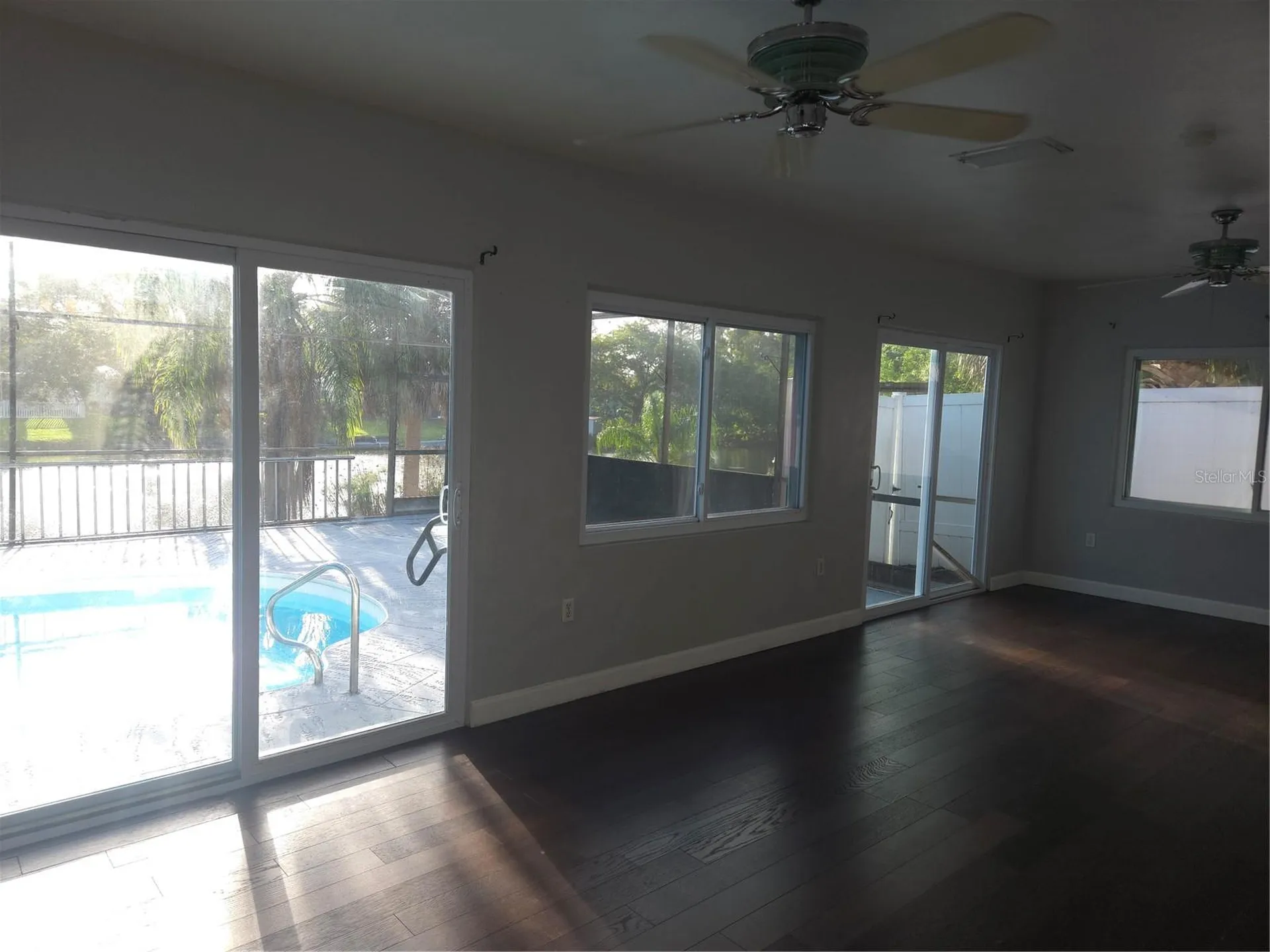 2075 N Keene Road Clearwater FL 33755