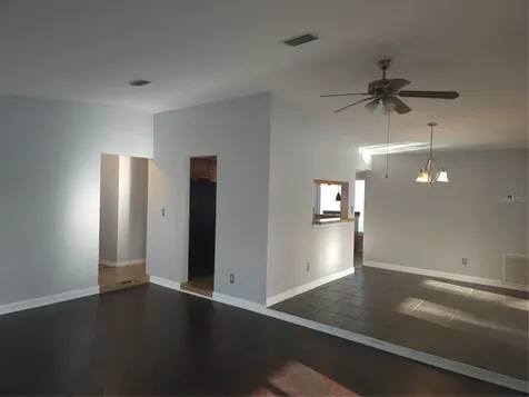 2075 N Keene Road Clearwater FL 33755