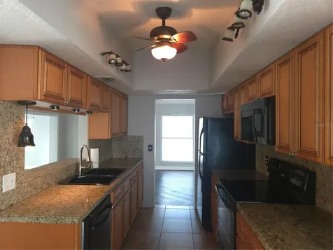 2075 N Keene Road Clearwater FL 33755