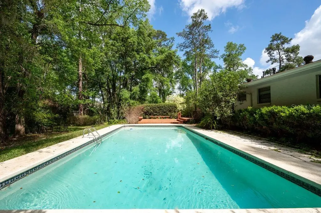 412 NW 46th Street Gainesville FL 32607