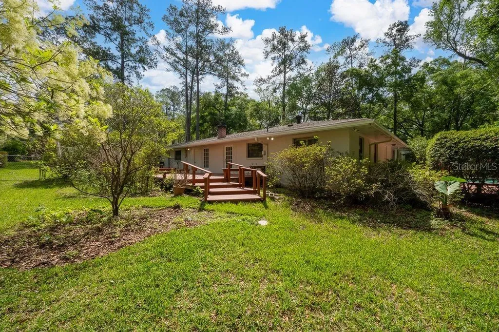 412 NW 46th Street Gainesville FL 32607