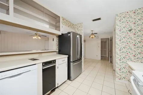 412 NW 46th Street Gainesville FL 32607