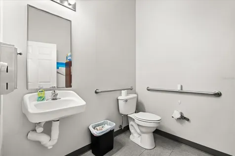 1507 Park Center Drive Orlando FL 32835