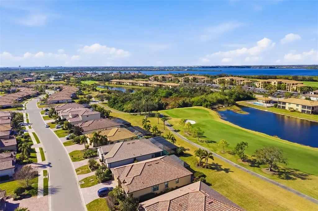 6462 Willowshire Way Bradenton FL 34212