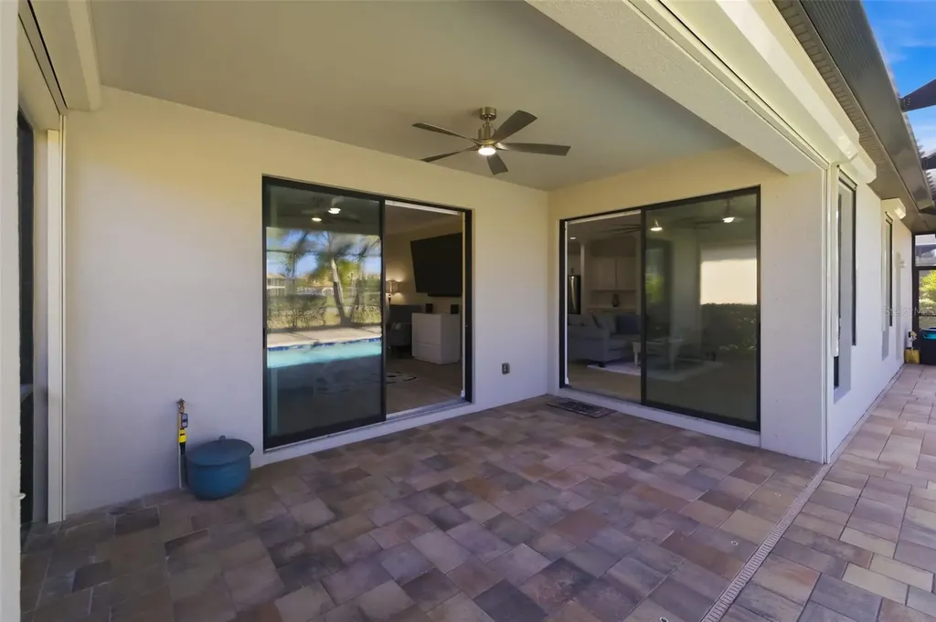 6462 Willowshire Way Bradenton FL 34212