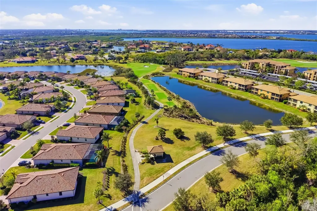6462 Willowshire Way Bradenton FL 34212