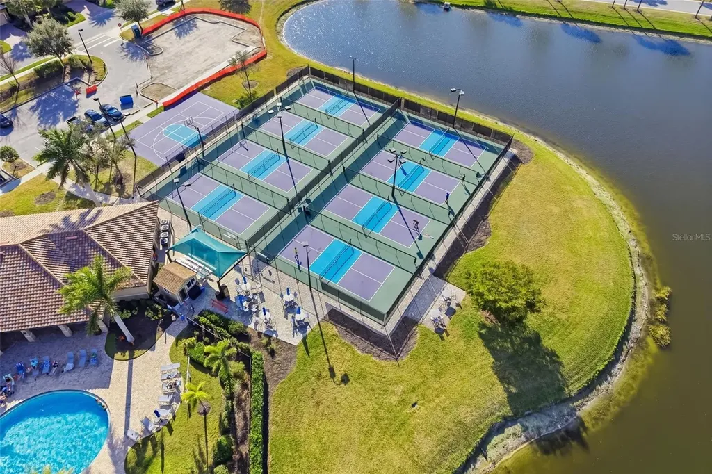 6462 Willowshire Way Bradenton FL 34212