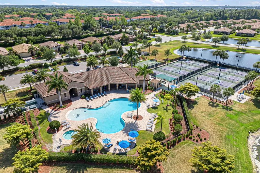 6462 Willowshire Way Bradenton FL 34212