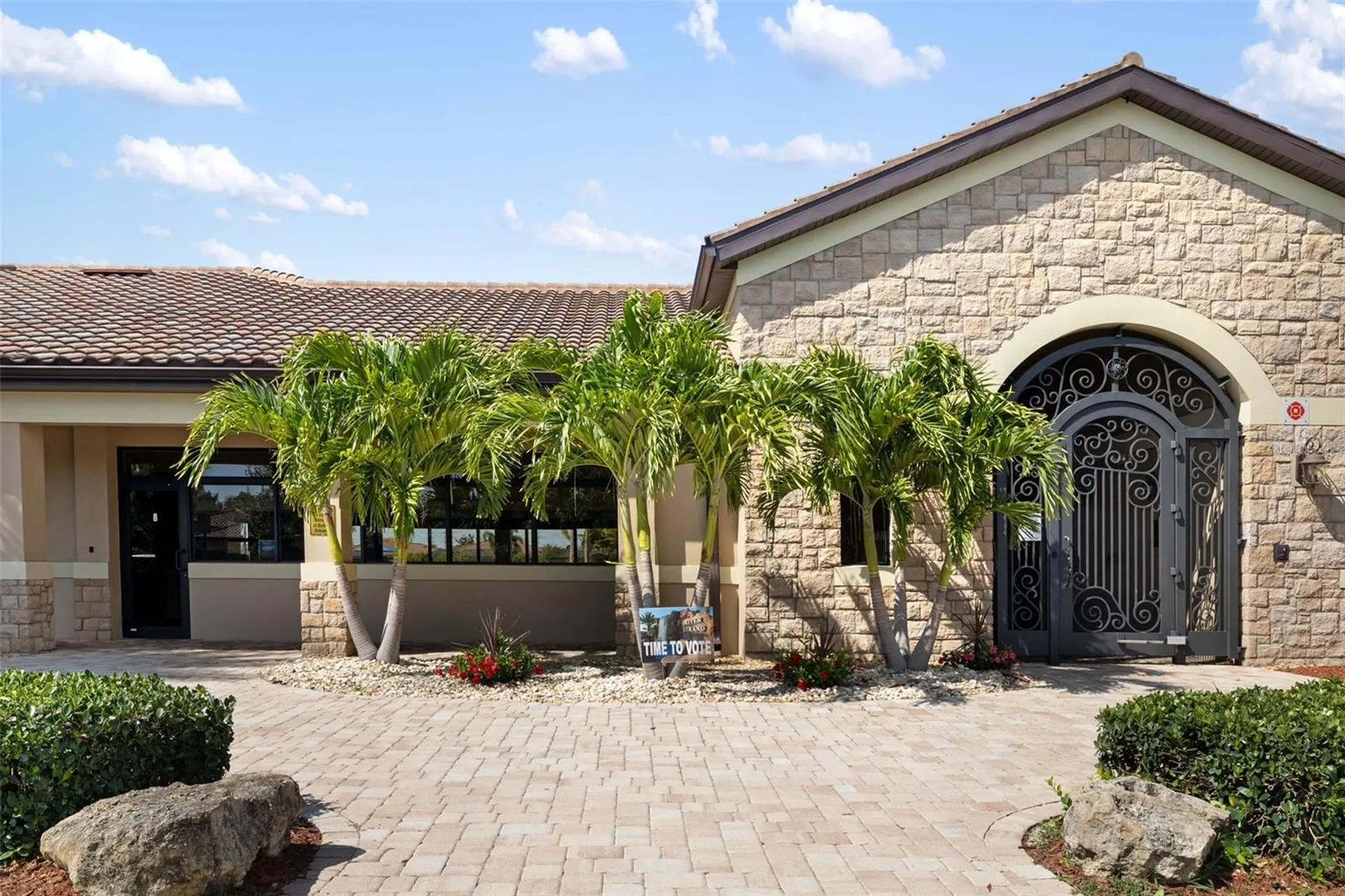 6462 Willowshire Way Bradenton FL 34212