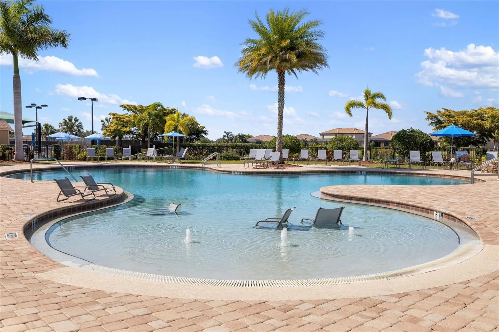 6462 Willowshire Way Bradenton FL 34212