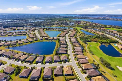 6462 Willowshire Way Bradenton FL 34212