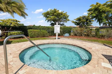 6462 Willowshire Way Bradenton FL 34212
