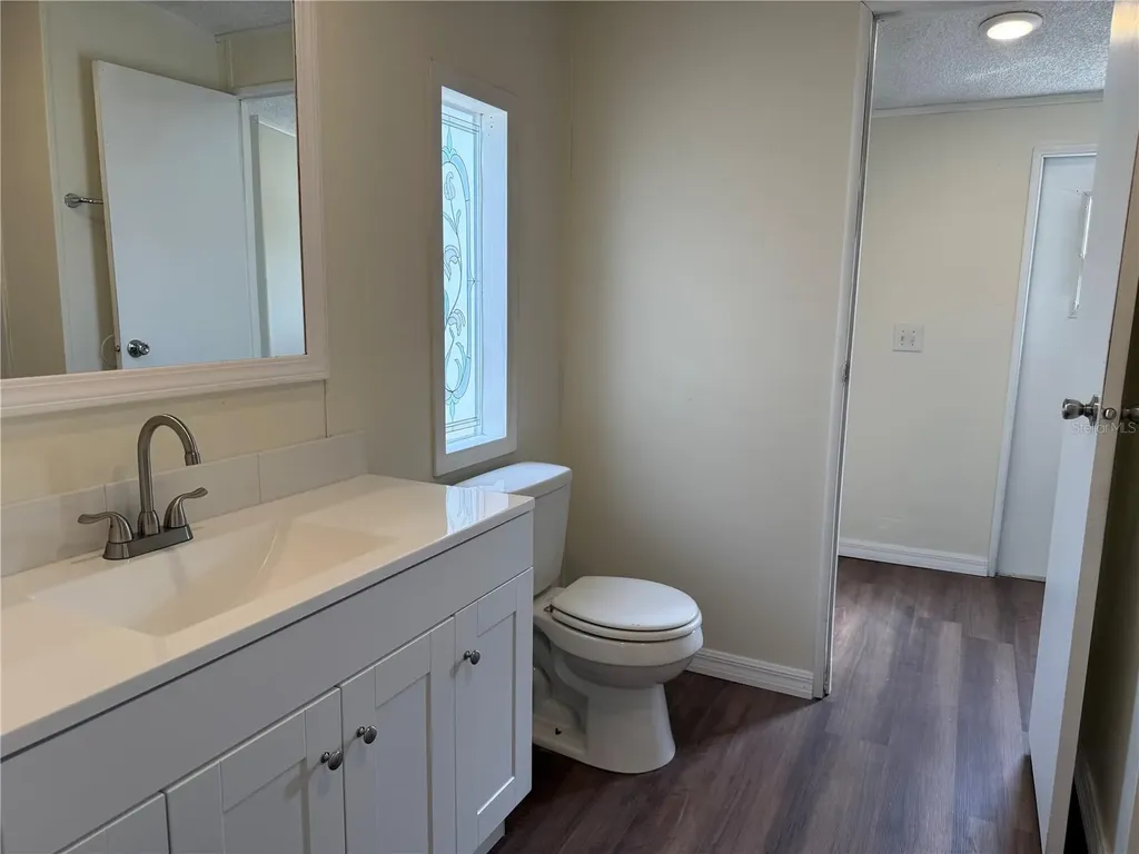 300 Hankin Road Alturas FL 33820