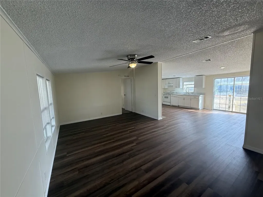 300 Hankin Road Alturas FL 33820