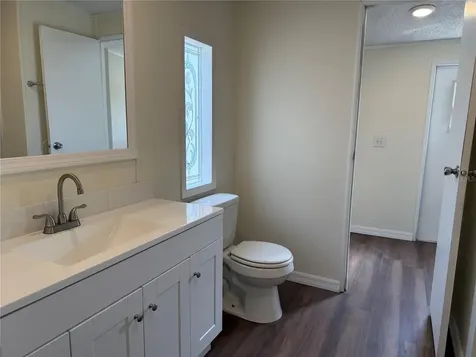 300 Hankin Road Alturas FL 33820