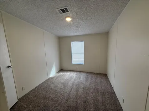 300 Hankin Road Alturas FL 33820